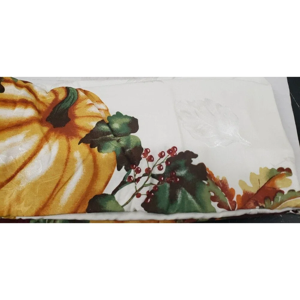 1 Fabric Tablecloth, 60